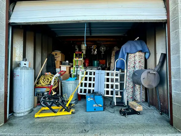 Got Junk NYC? How to Declutter for a Summer Move
